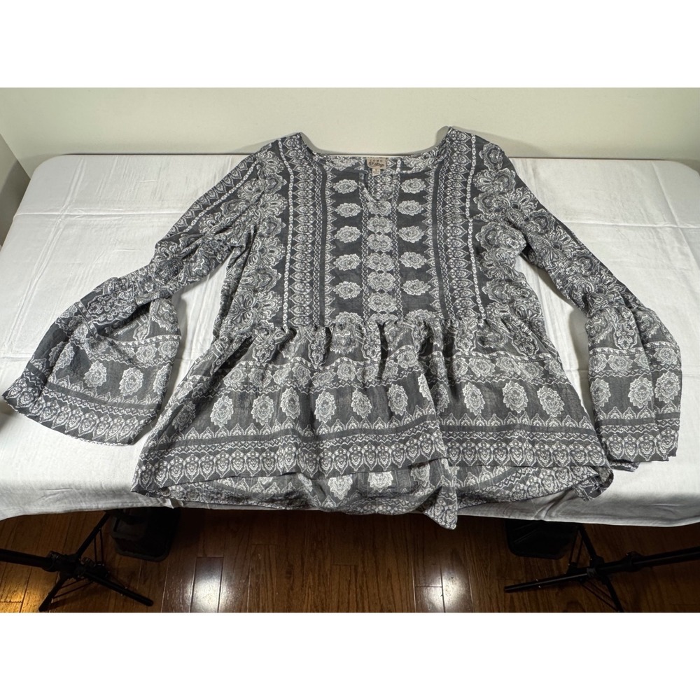 Como Vintage Womens Gray Paisley Bell Sleeve Peplum Blouse Size Medium